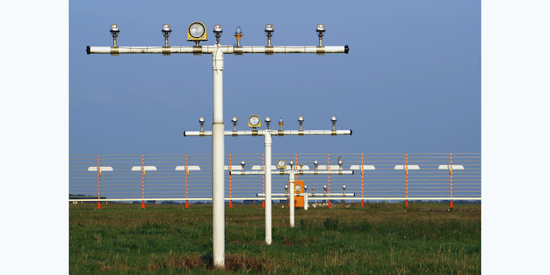 localizer antennas near the runway